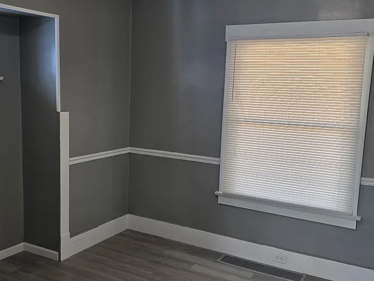 43 E Auburndale Ave — Photo 5
