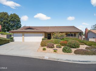 1562 N Avenida Del Manzano, Camarillo, CA 93010