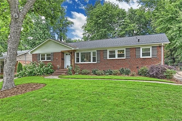 1st image of 839 Camborne Pl