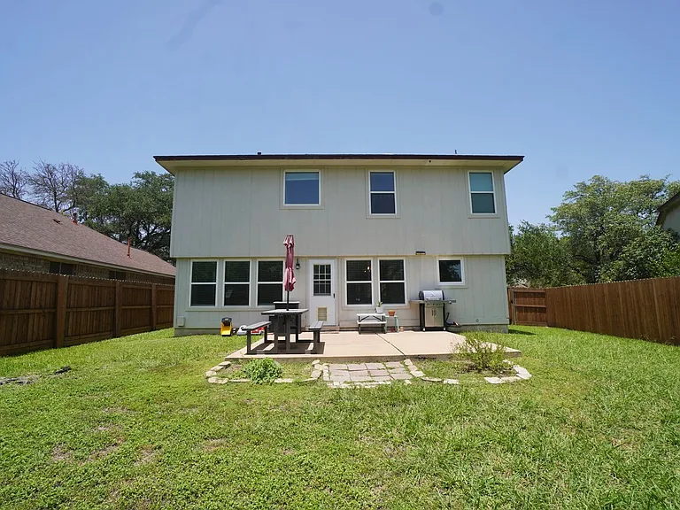 3001 Bernardino Cv — Photo 26