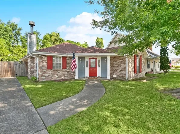 464 Longview Dr, Destrehan, LA 70047