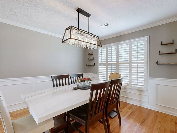5th image of 3261 Timberdale Dr