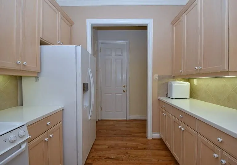 6841 Staffordshire Blvd — Photo 22