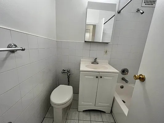 Rented by Oxford Property Group | media 14