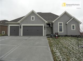 1910 NE 100th Ter, Kansas City, MO 64155