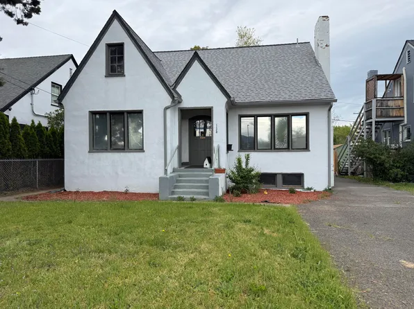 1128 W Main St, Medford, OR 97501