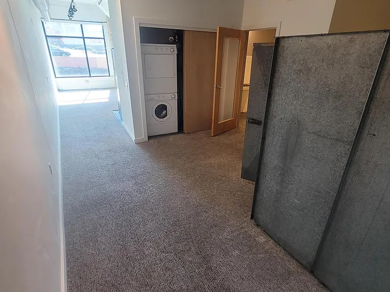 103 E Sprague Ave #202 — Photo 4
