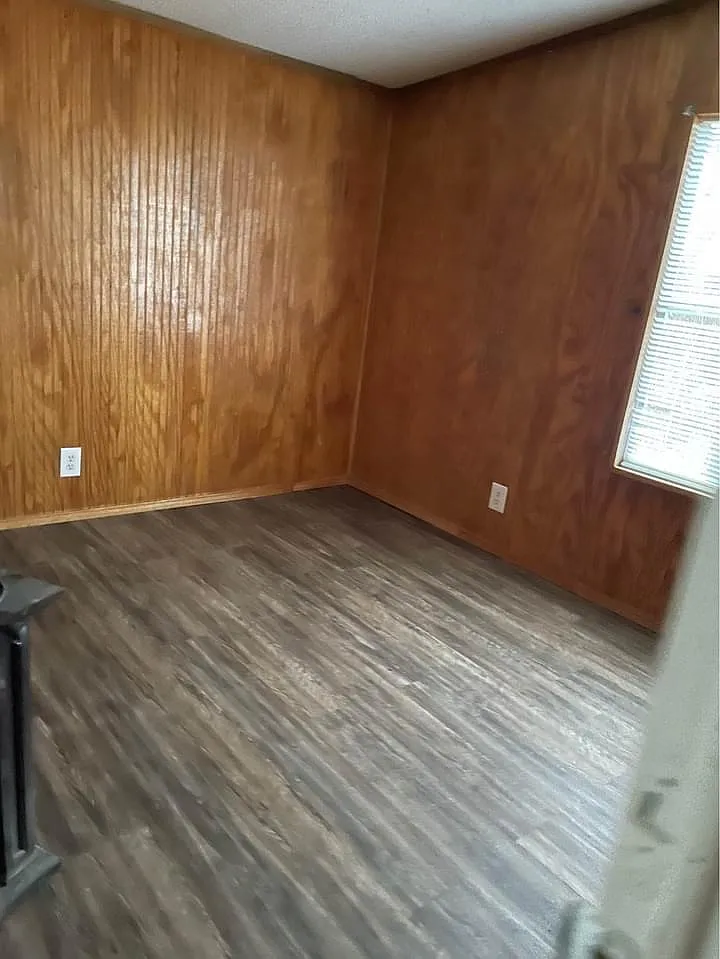 200 Private Road 1228 — Photo 4
