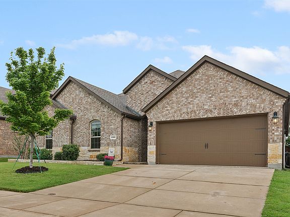 2nd image of 1709 Tumbleweed Ct