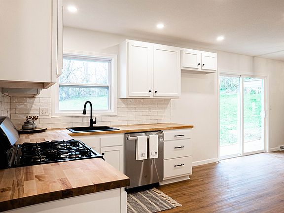 3rd image of 2217 N 86th Ct