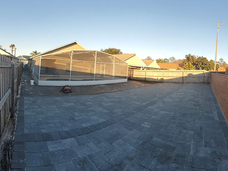 7032 Carna Ct — Photo 8