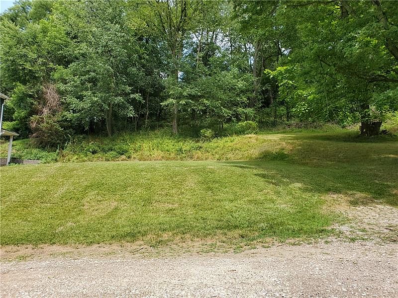 1st image of 213 Beaver Dr