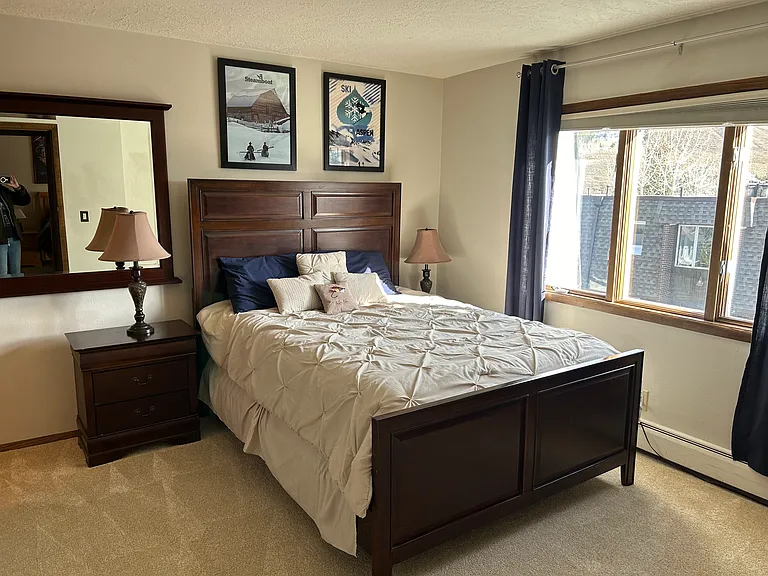 240 E La Bonte St #35 — Photo 2