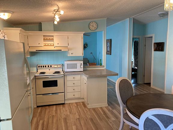 5th image of 8906 Coralwood Dr