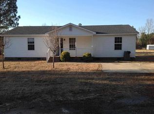 312 Ella Henry Cir, Timmonsville, SC 29161