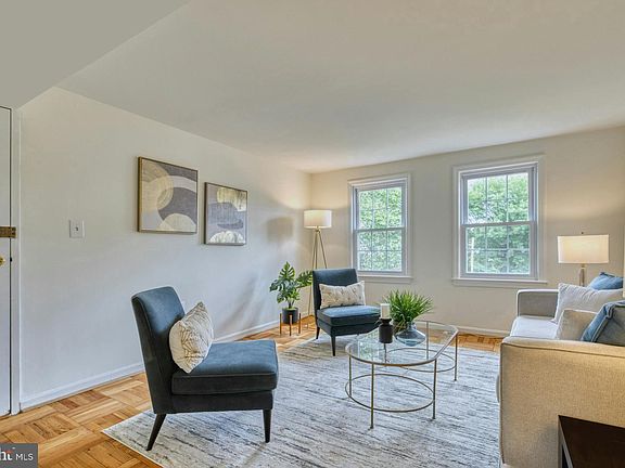 5th image of 6717 W Wakefield Dr APT C1