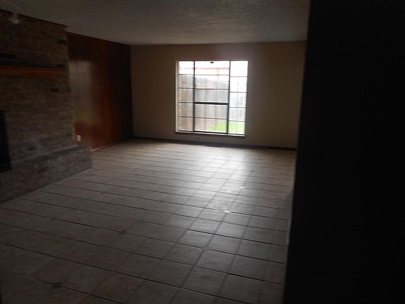 2nd image of 7902 NW 5th St