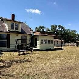2nd image of 202 S Jefferson Avenue