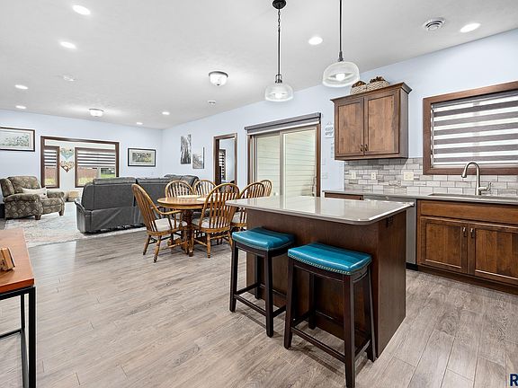 2nd image of 3313 E Stoney Brook Trl