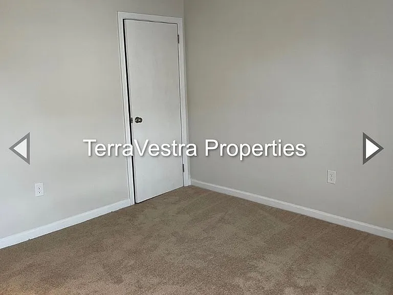 310 Water St — Photo 12