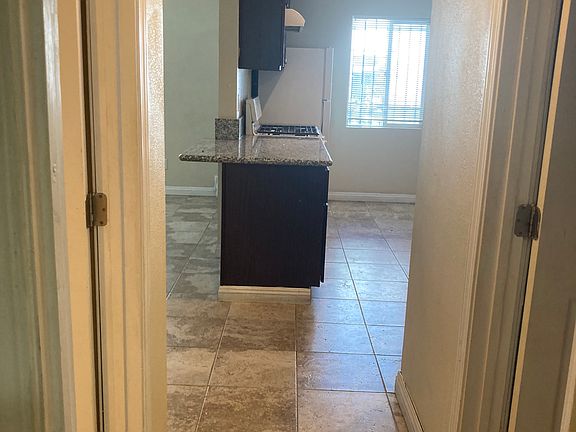 4th image of 4957 Orange Ave