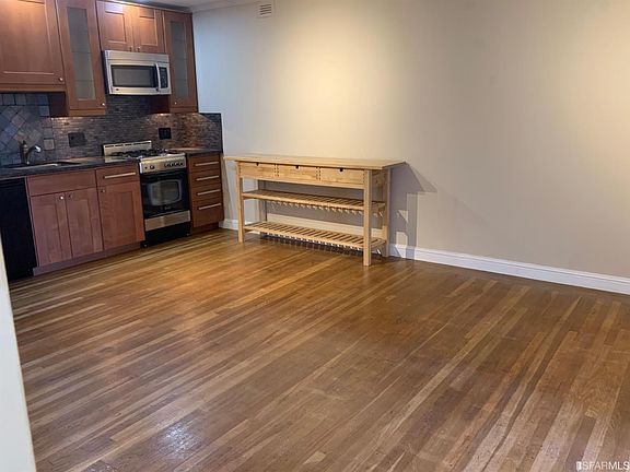 4th image of 706 Sanchez St #A