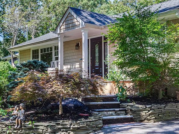 3rd image of 63 McArthur Ln