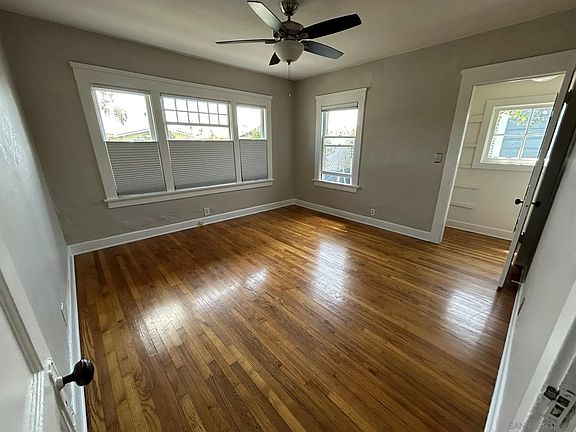 3rd image of 4646 Georgia St