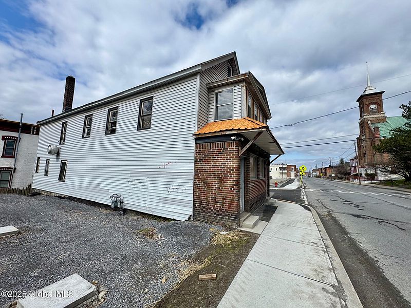 2nd image of 283 E Main Street