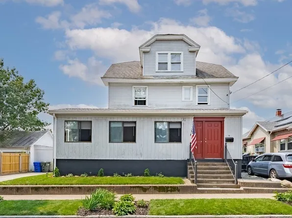 14 Norman St, Springfield, MA 01104
