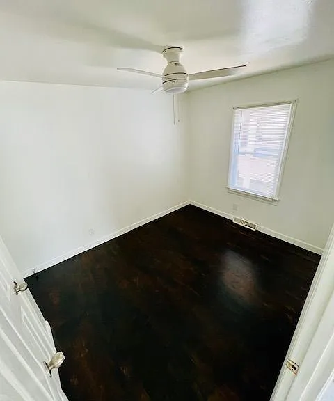 312 Lawndale Ave — Photo 6