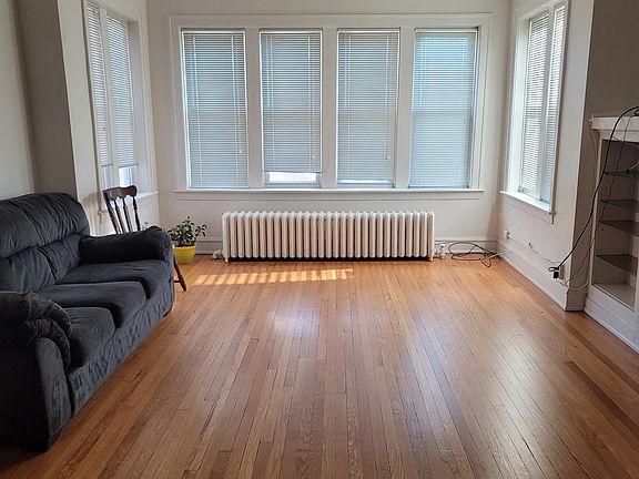 5th image of 2124 Gunderson Ave Unit 2