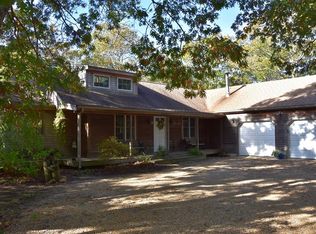 50 Pine Ln, West Tisbury, MA 02575