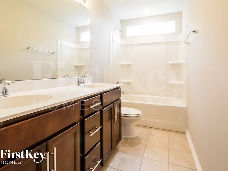 161 Vango Dr — Photo 13
