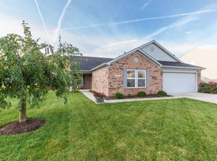1379 King Maple Dr, Greenfield, IN