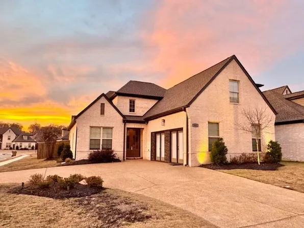 565 Holden Dr, Cordova, TN 38018