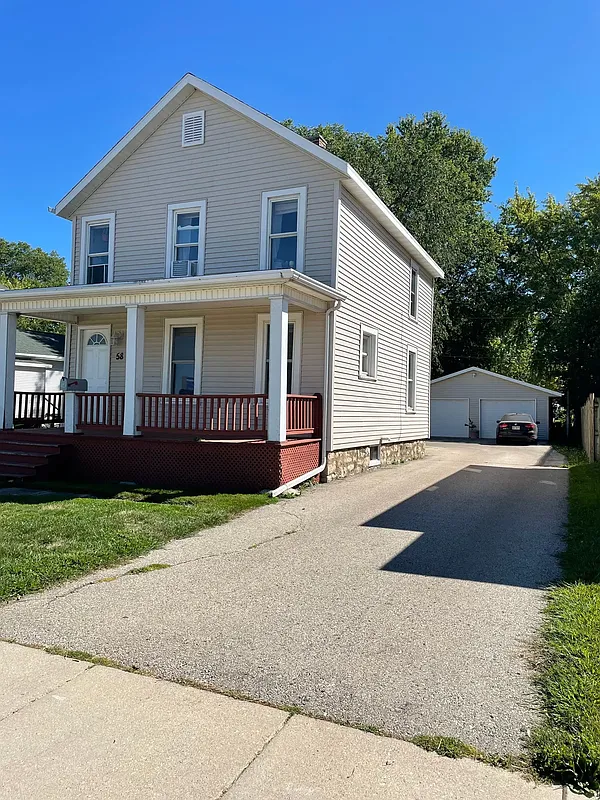 1 bed, 1.0 bath, $849 — Photo 2