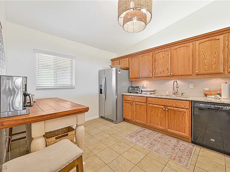 16650 Partridge Place Rd #204 — Photo 16