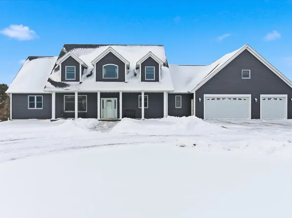 417 Rice Lake Rd, Somerset, WI 54025