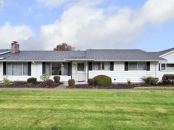 579 NE Fleming Ave #C-41, Gresham, OR 97030