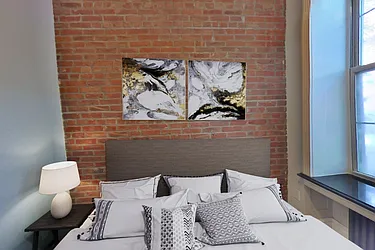 350 West 21st Street, #11