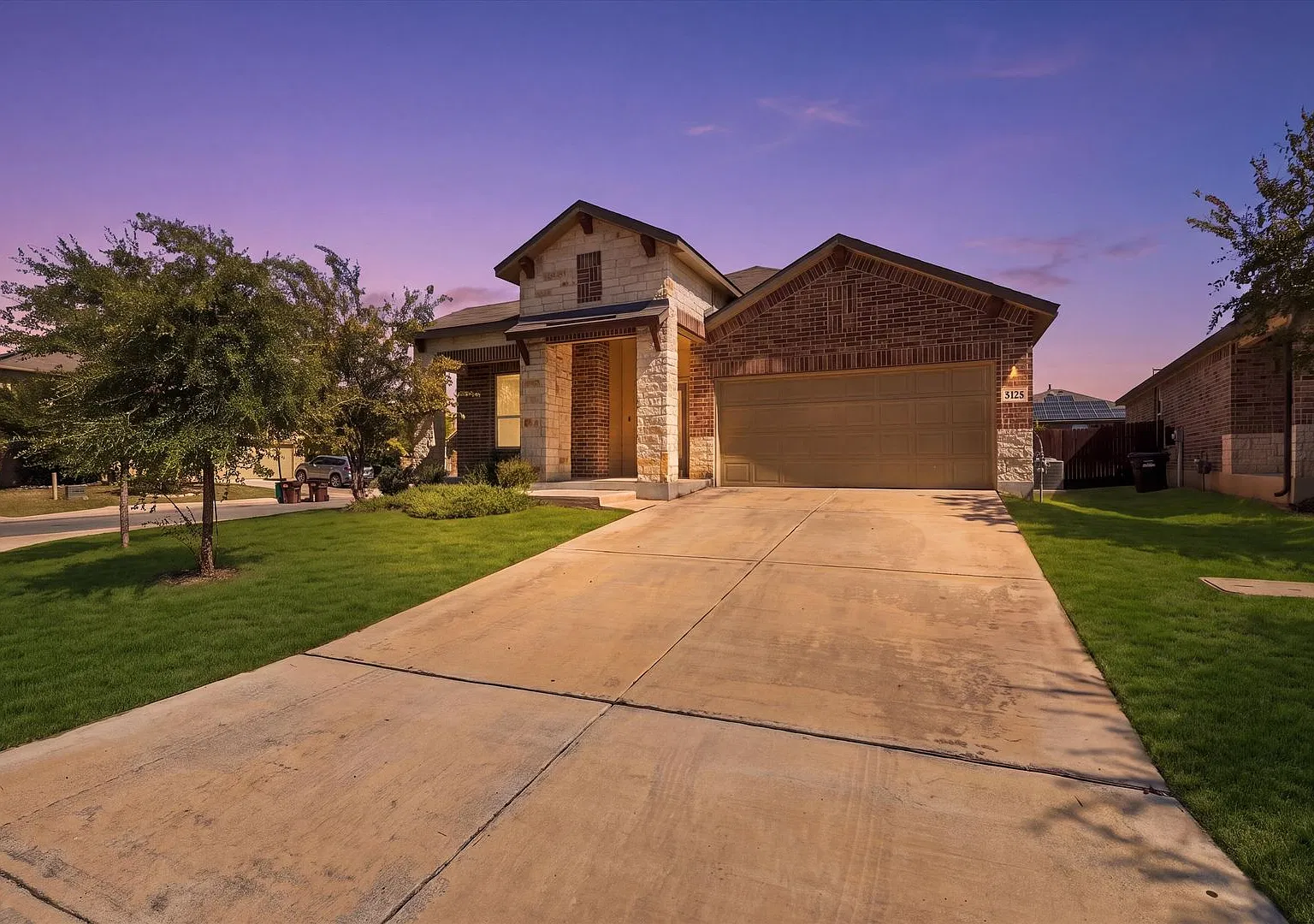 Room to Unwind! Spacious 3-Bedroom + Office in Amenity-Filled Valley Ranch — Photo 1