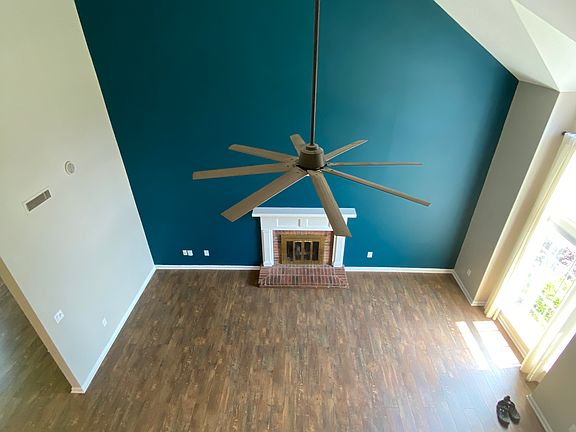 5th image of 108 Fawnbrook Dr