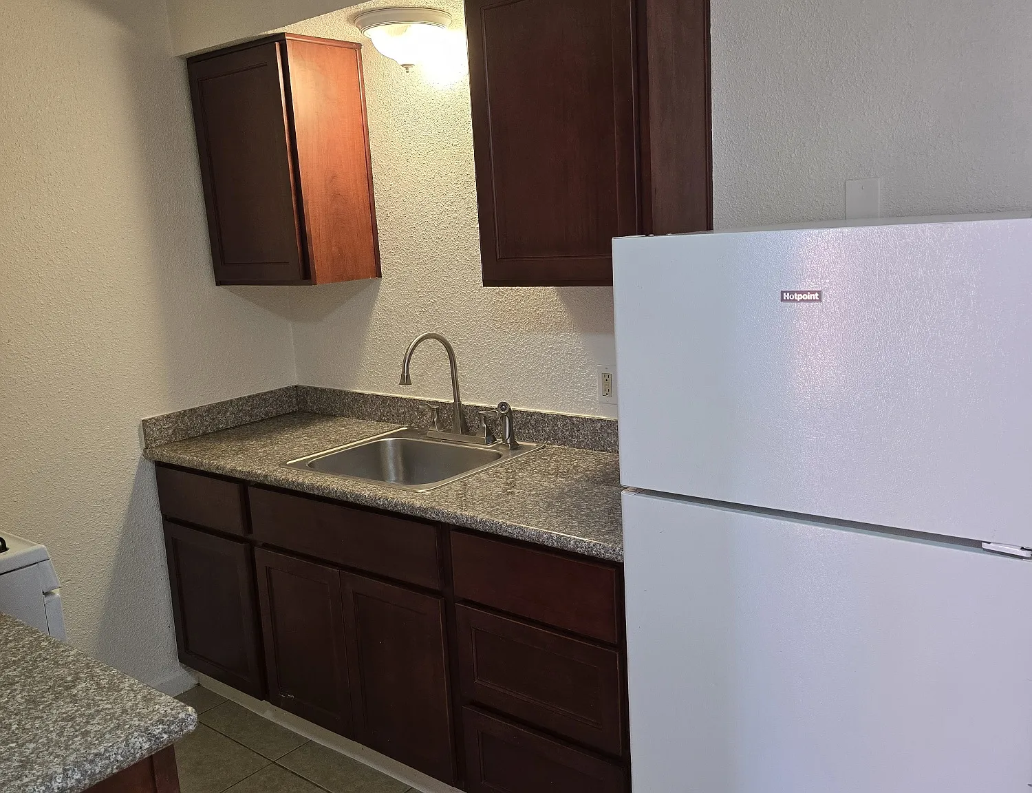 1 bed, 525 sqft, $1,300 — Photo 4