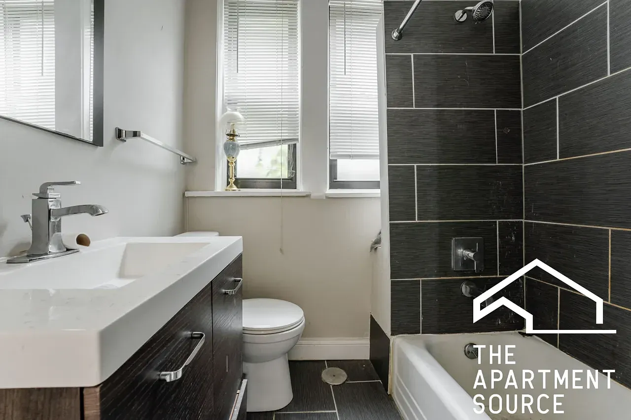 1 bed, $2,395 — Photo 3
