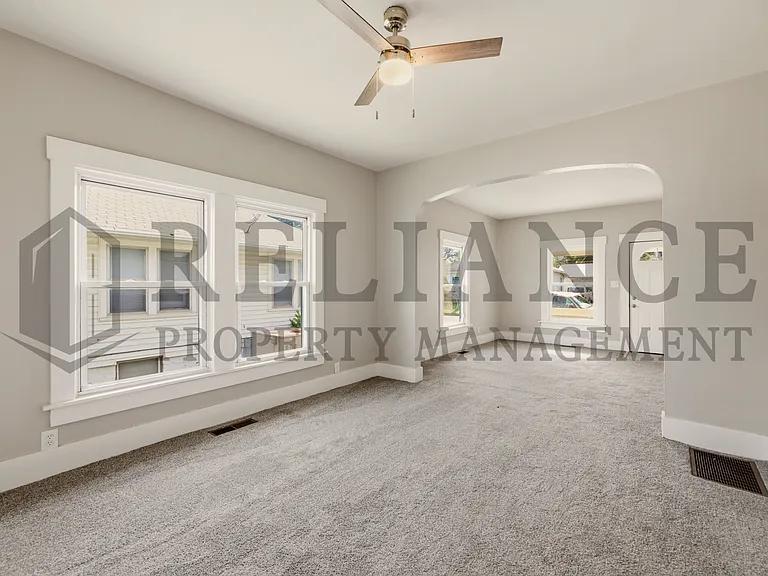 619 Houser Dr — Photo 12