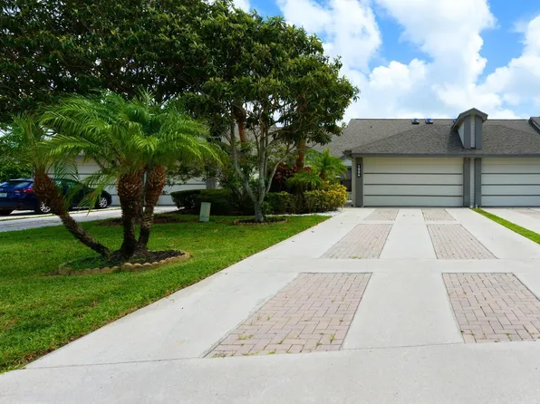 1006 Landings Boulevard, Greenacres, FL 33413