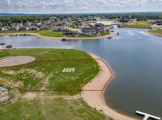 4009 Beachfront Pl SE, Mandan, ND 58554
