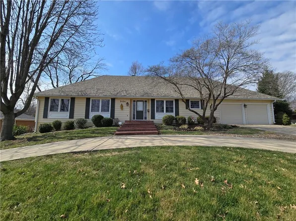 3424 S Norton Ave, Independence, MO 64052