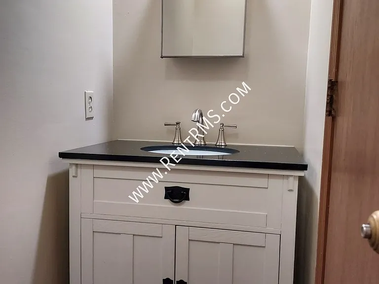 2131 SW Brandywine Ln — Photo 11